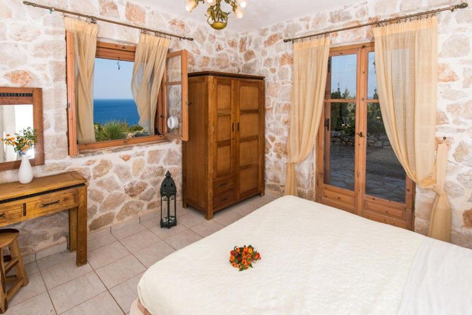 Extravagant Zante Crystal Great Sea Views 3 Bedrooms Agios Nikolaos Villa