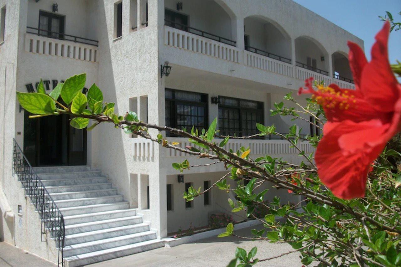Hotel Efi