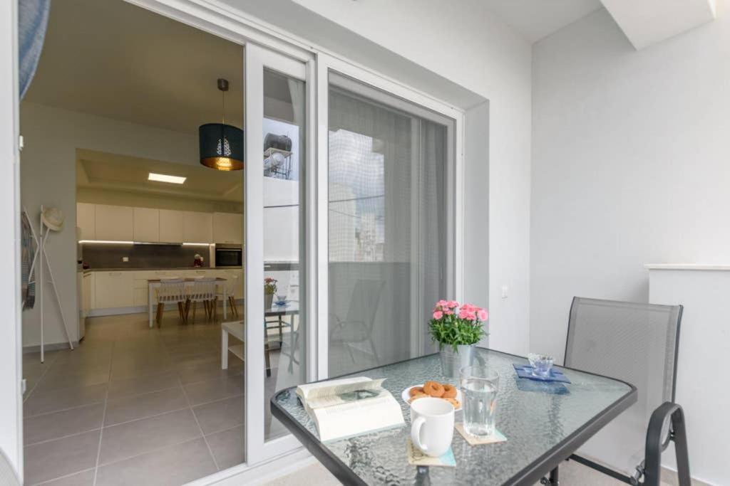 Apartment Seashell 1 *