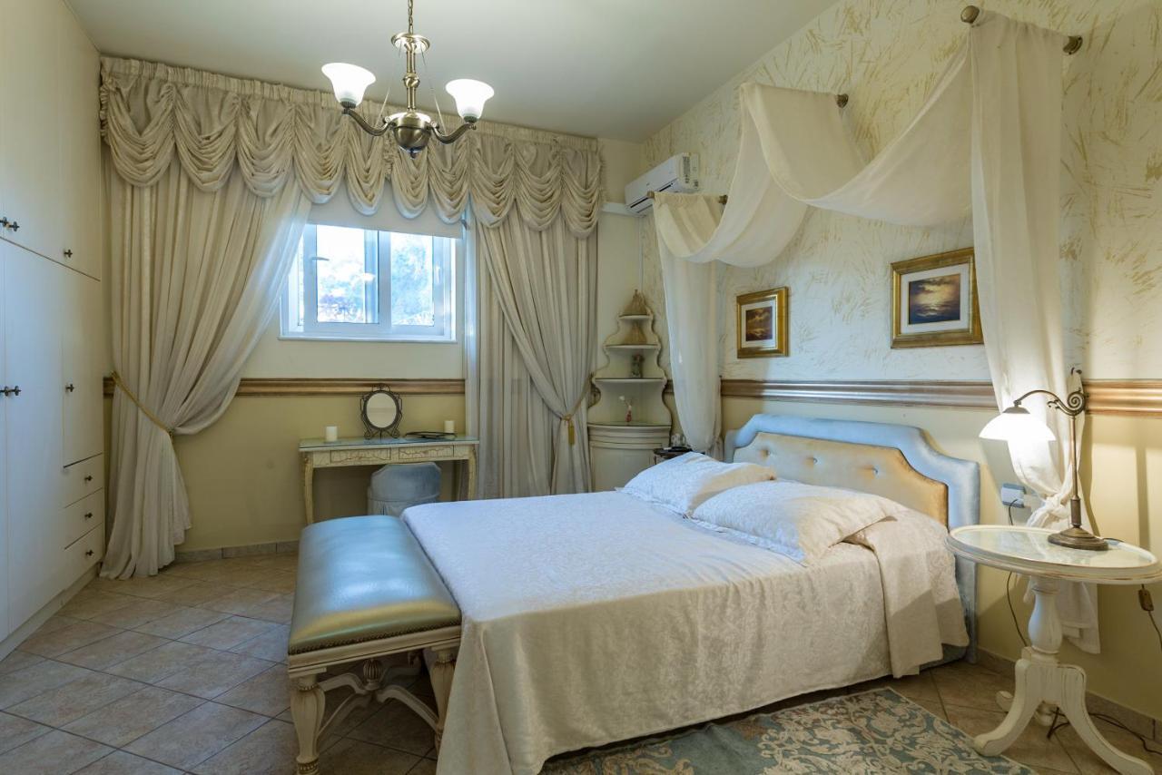 Marilyn Manor, Exclusive Hideway, By Thinkvilla *