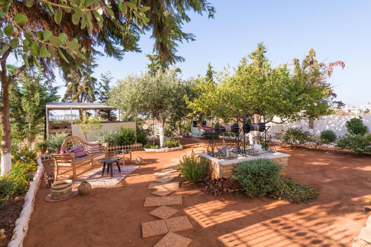 Villa Marilyn Manor, Exclusive Hideway, By Thinkvilla Gouves
