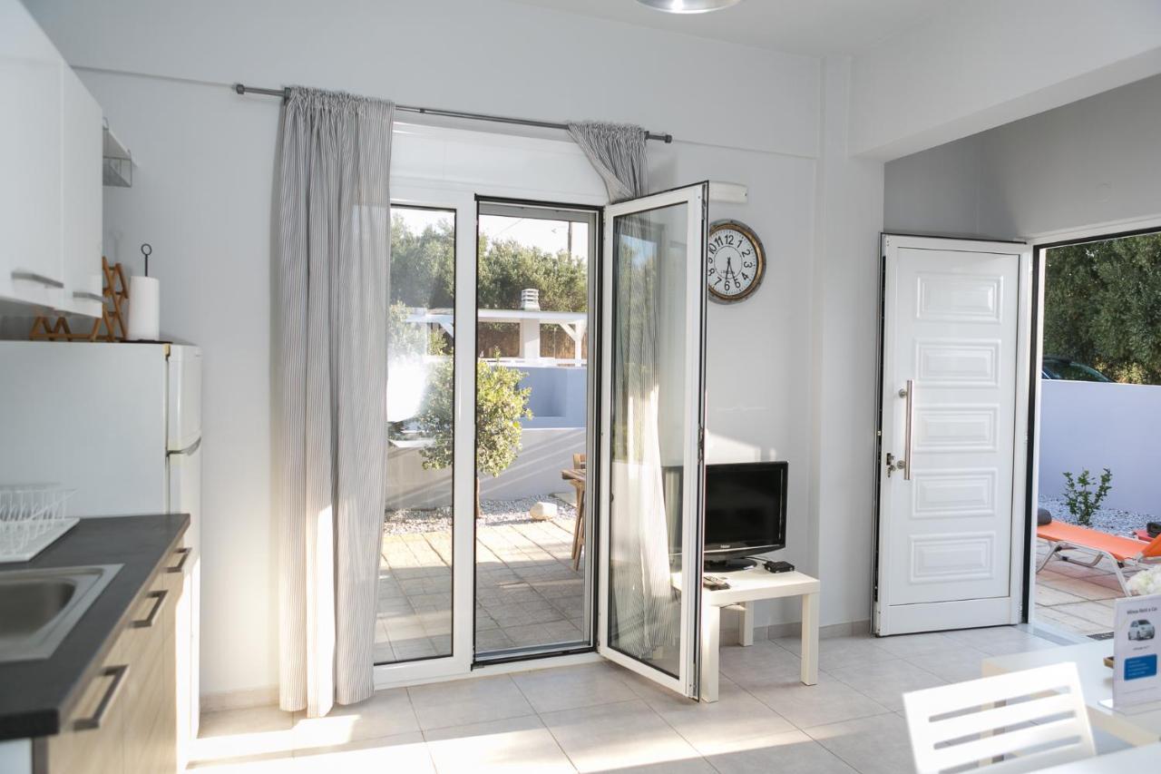 Manos Housing Units * Gouves