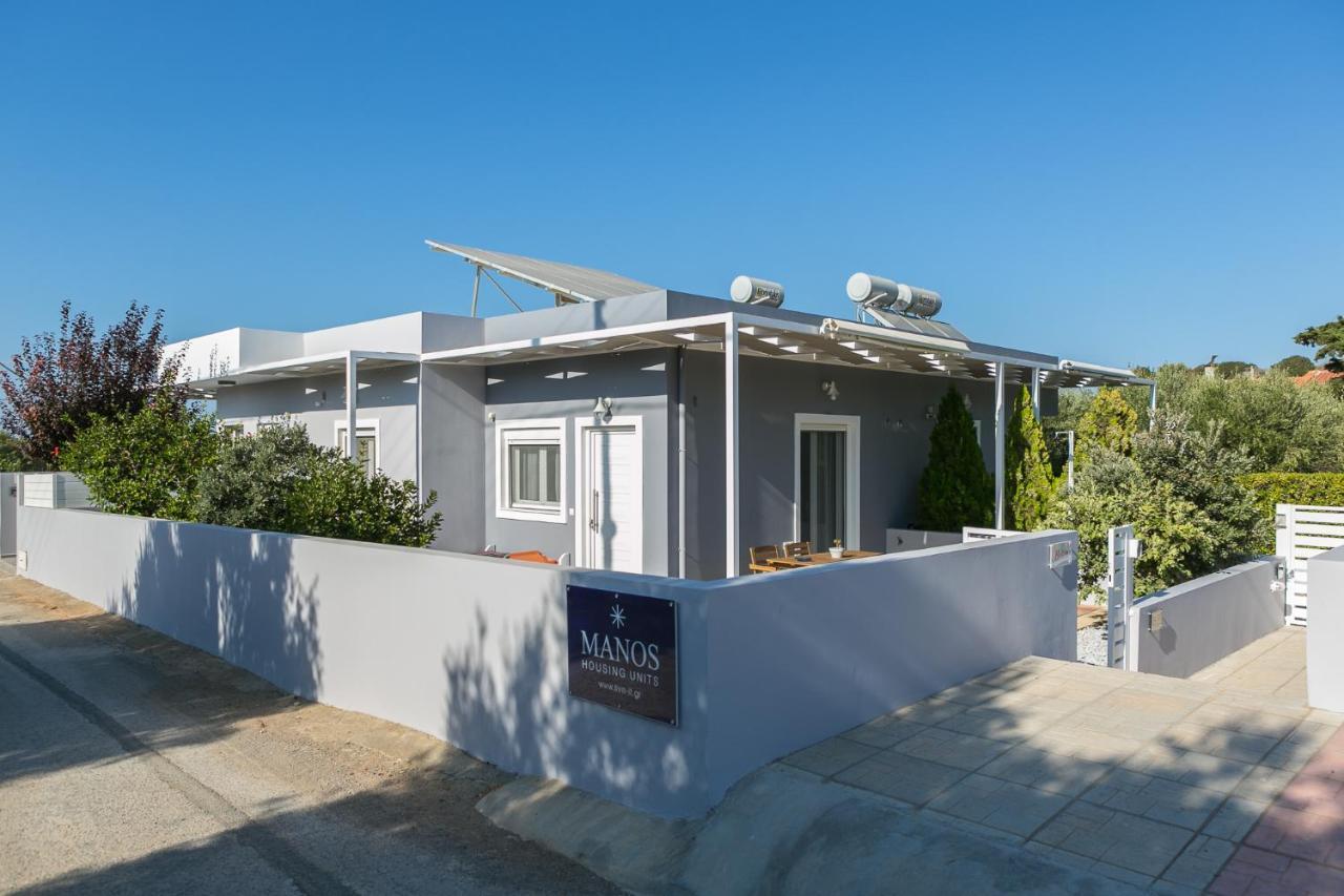 Manos Housing Units Holiday home *