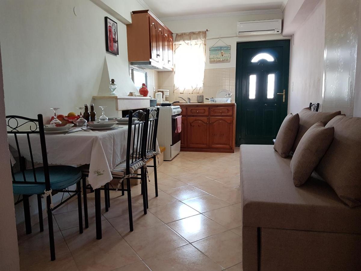 Dimitris House * Petriti (Corfu)