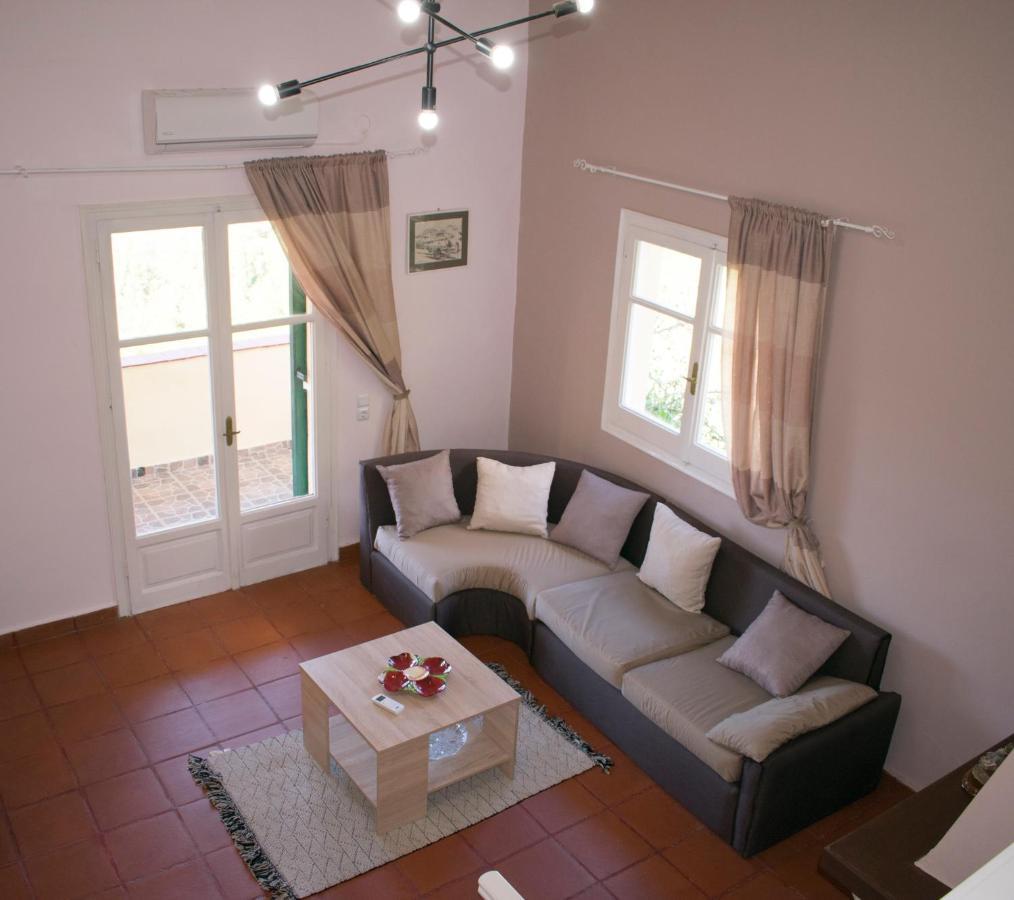 Amalia's House Holiday home Liapades