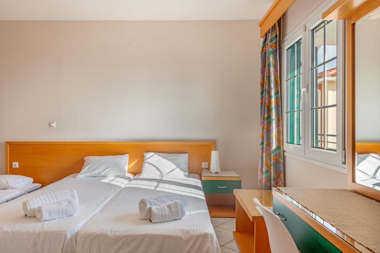 Naftilos Hotel 5*