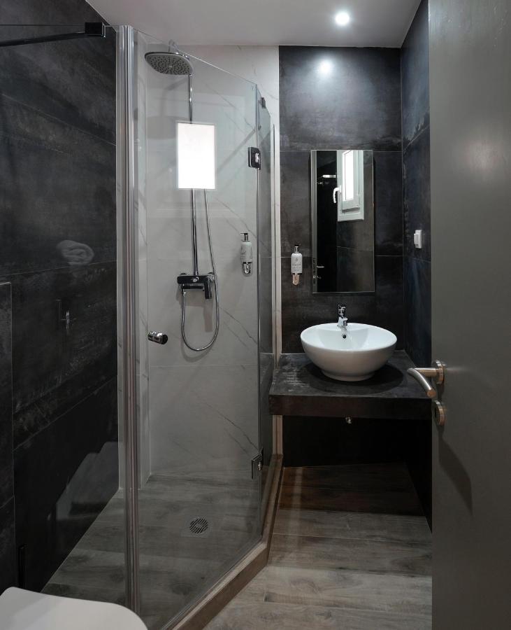 Skianthion Guest house