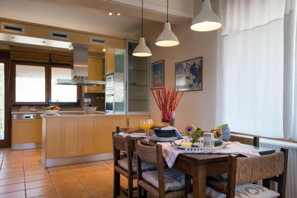 Maistro House *