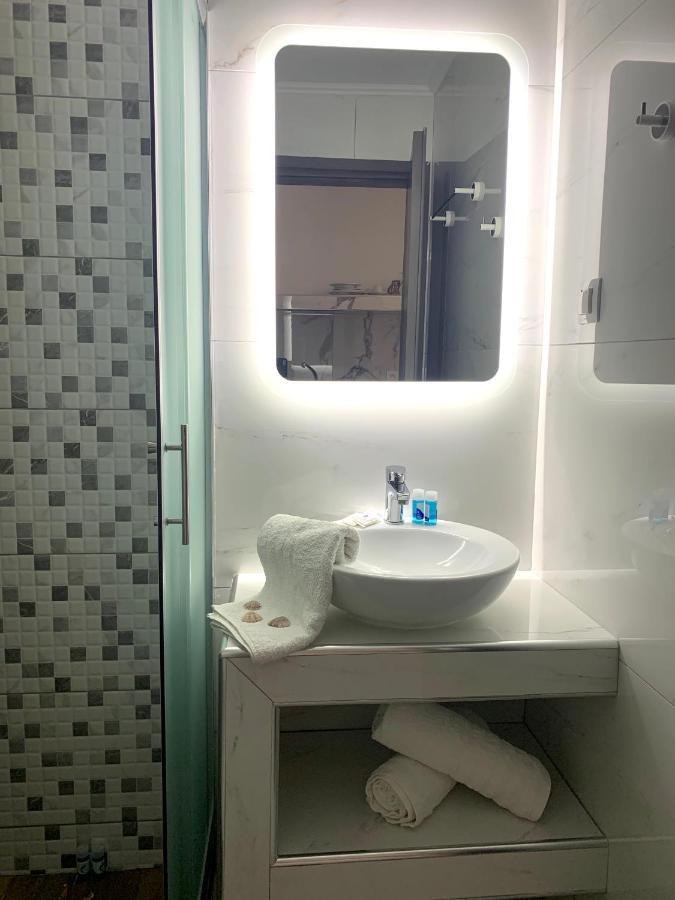 Polykratis Guest house