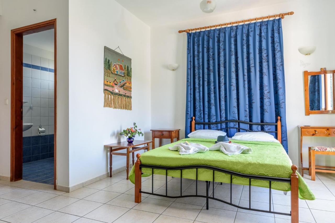 Des Roses Hotel 2*