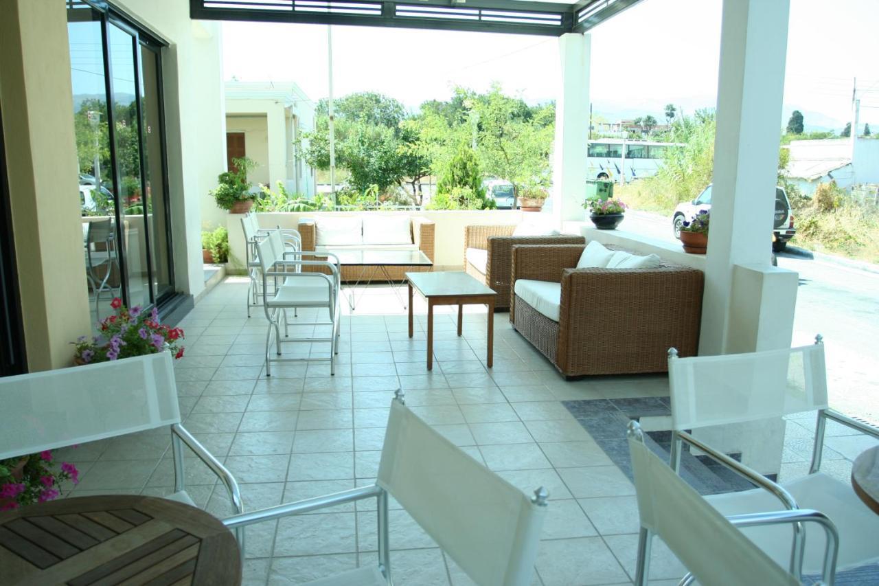 Esperides Aparthotel