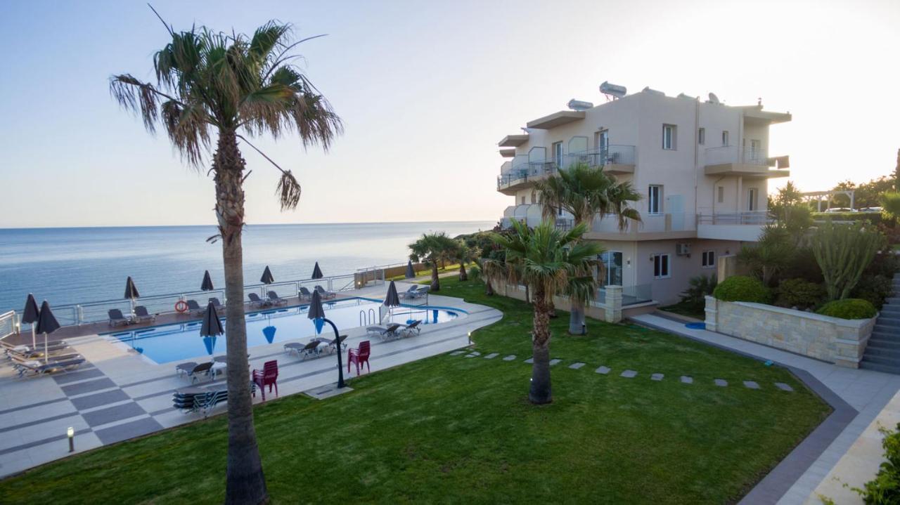 Hotel Renieris 3*