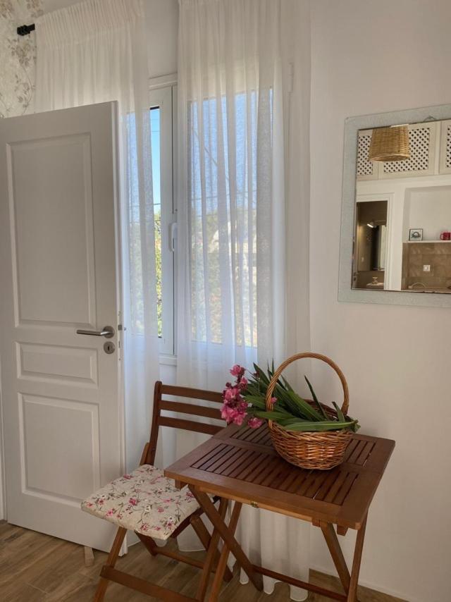Reginas Apartment *