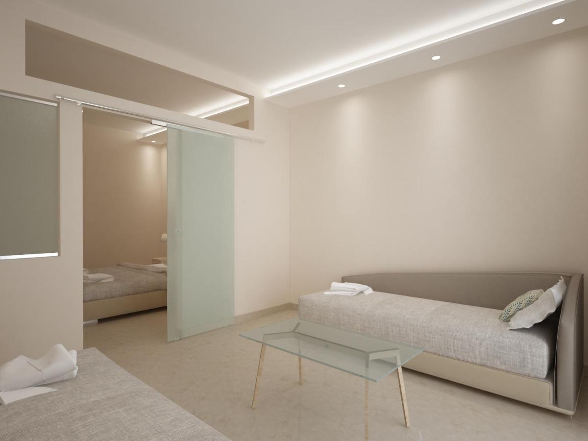 Laguna 4*