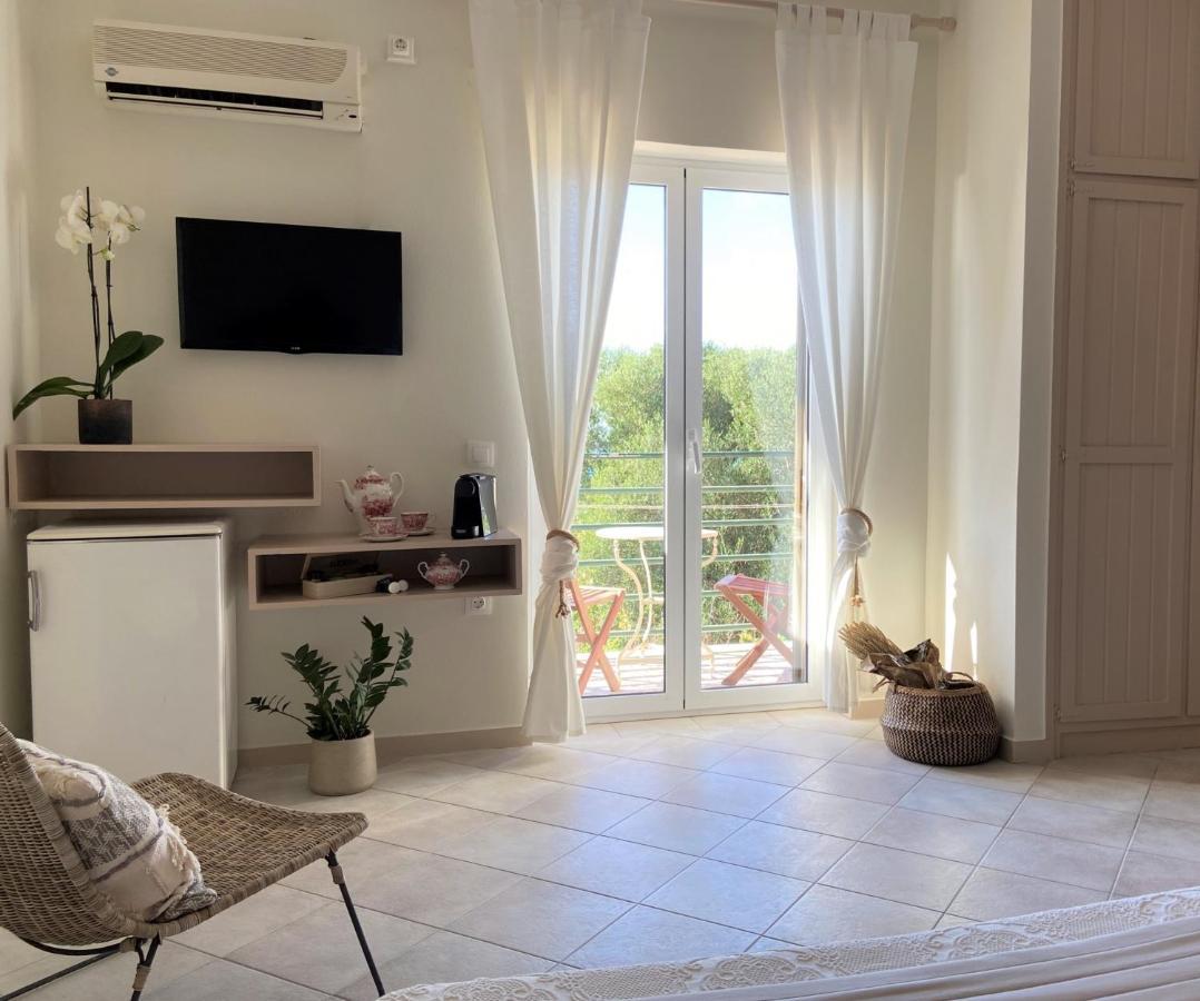 Guest house Drosia - Chic & Classic Rooms 3*