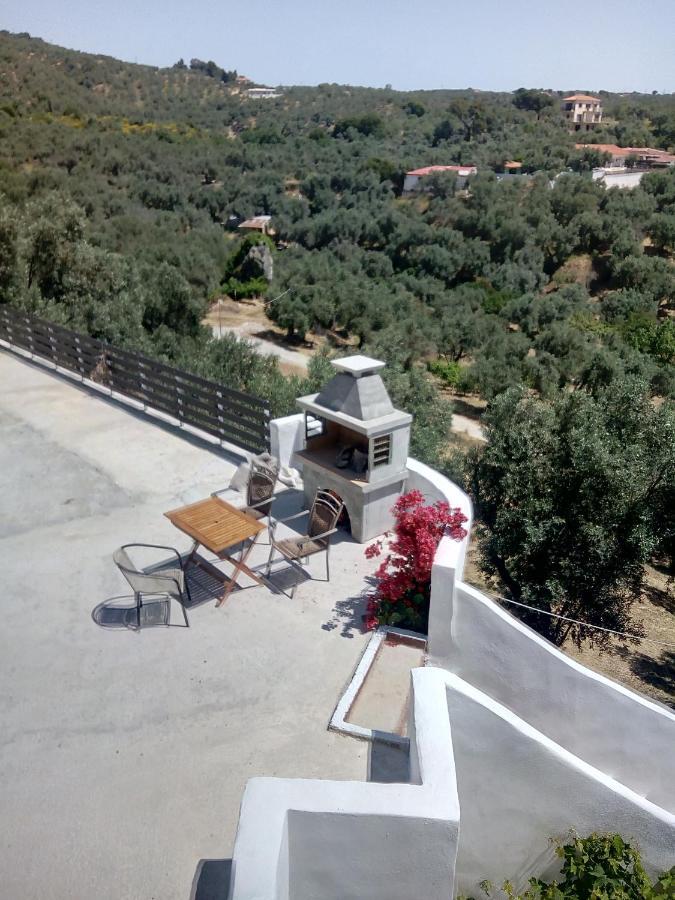 Krini Apartment *