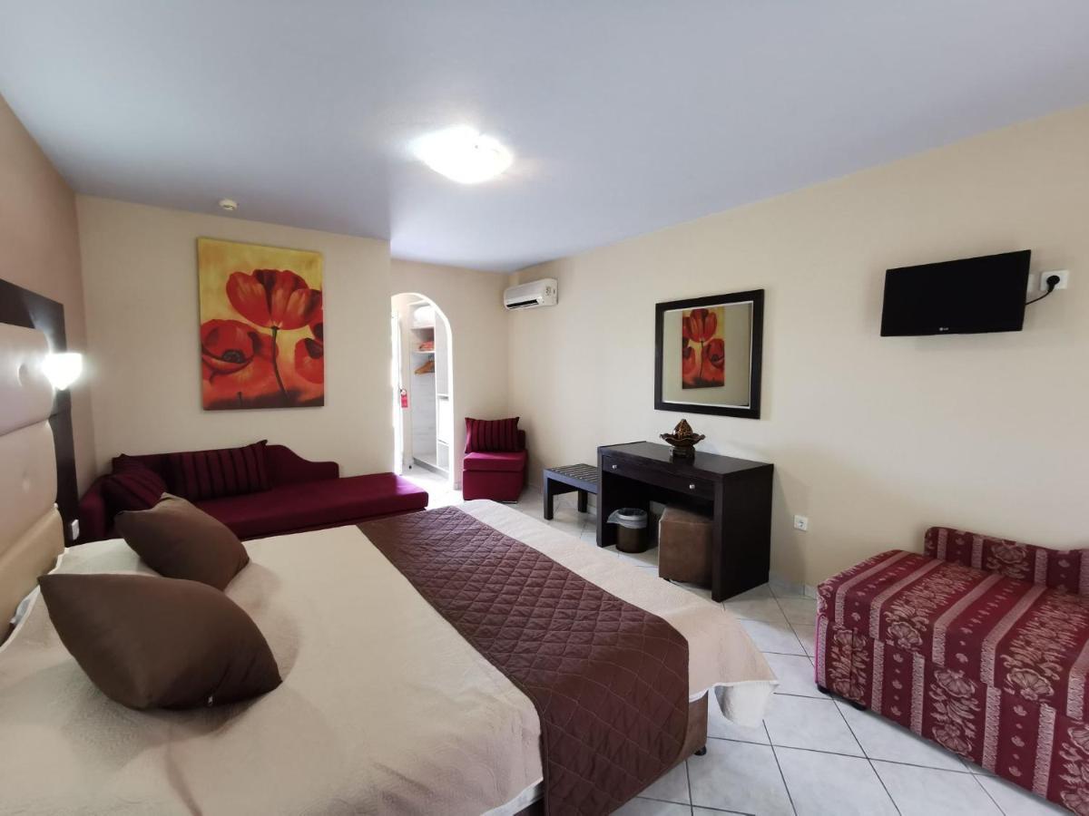 Hotel Sidari Waterpark 4*