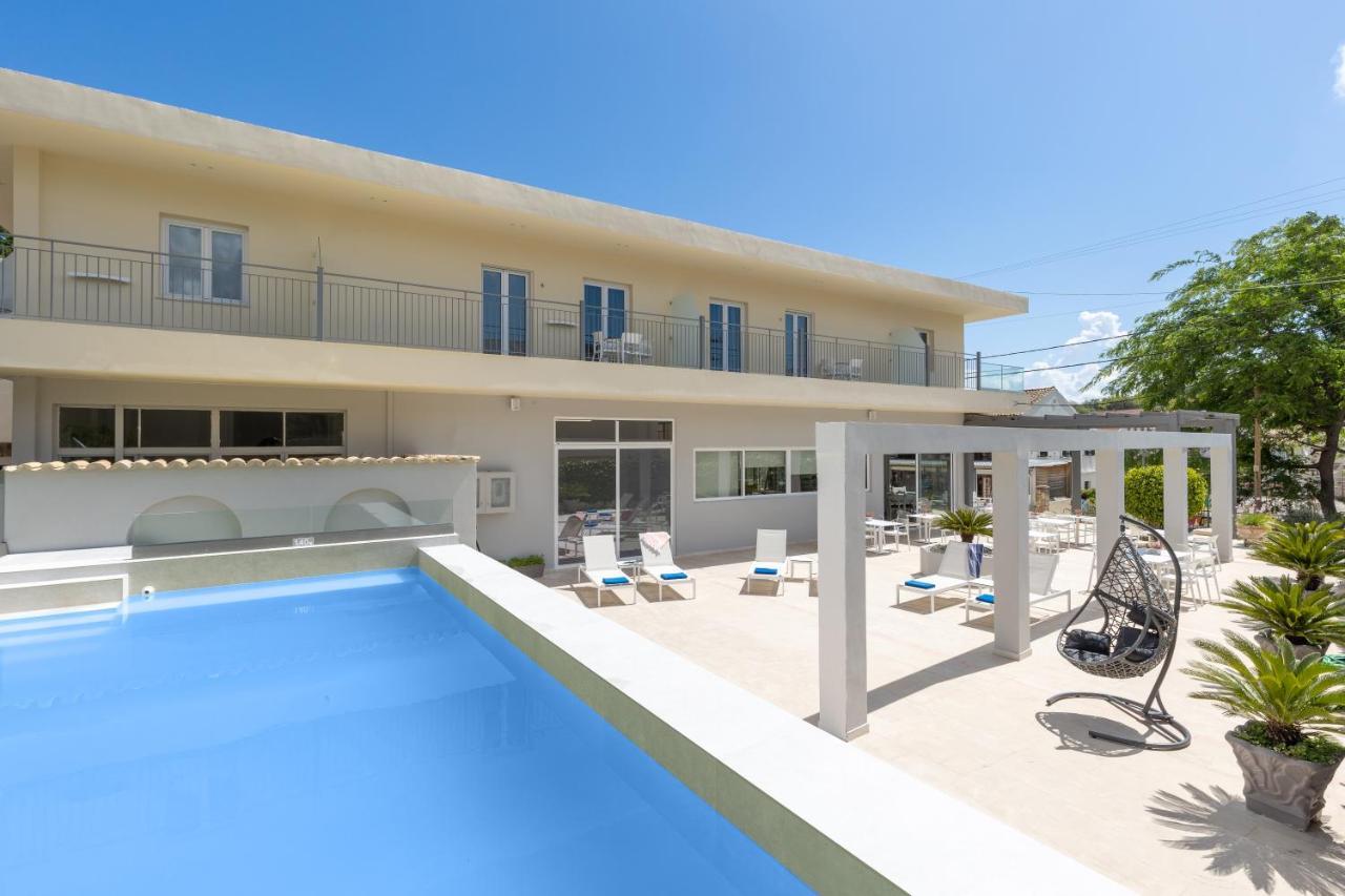 Melina Oasis Boutique Kassiopi