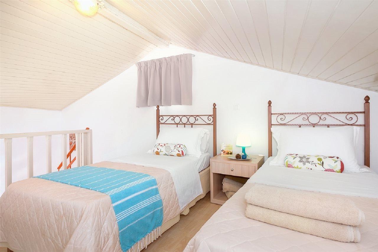 Notos Heights & 3* Malia (Crete)