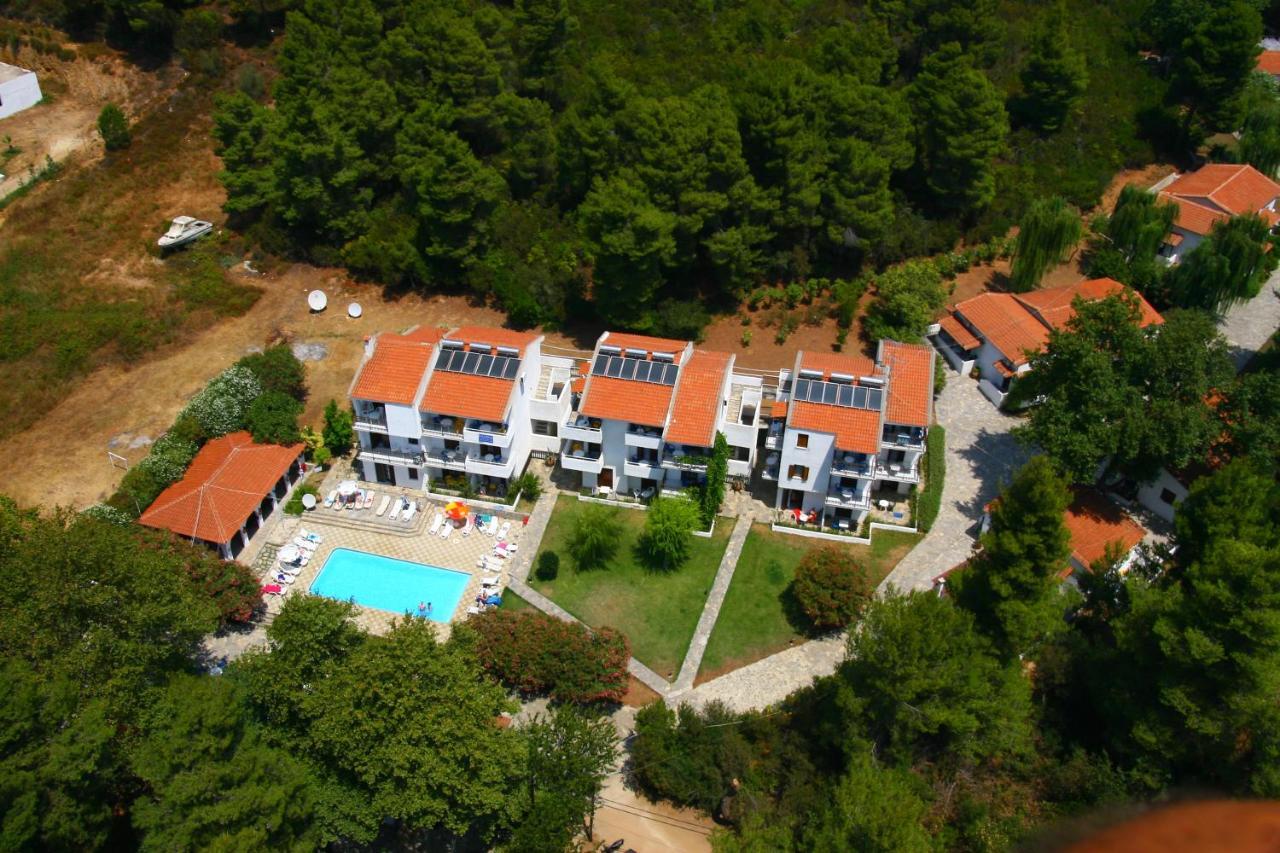 Amalia Aparthotel
