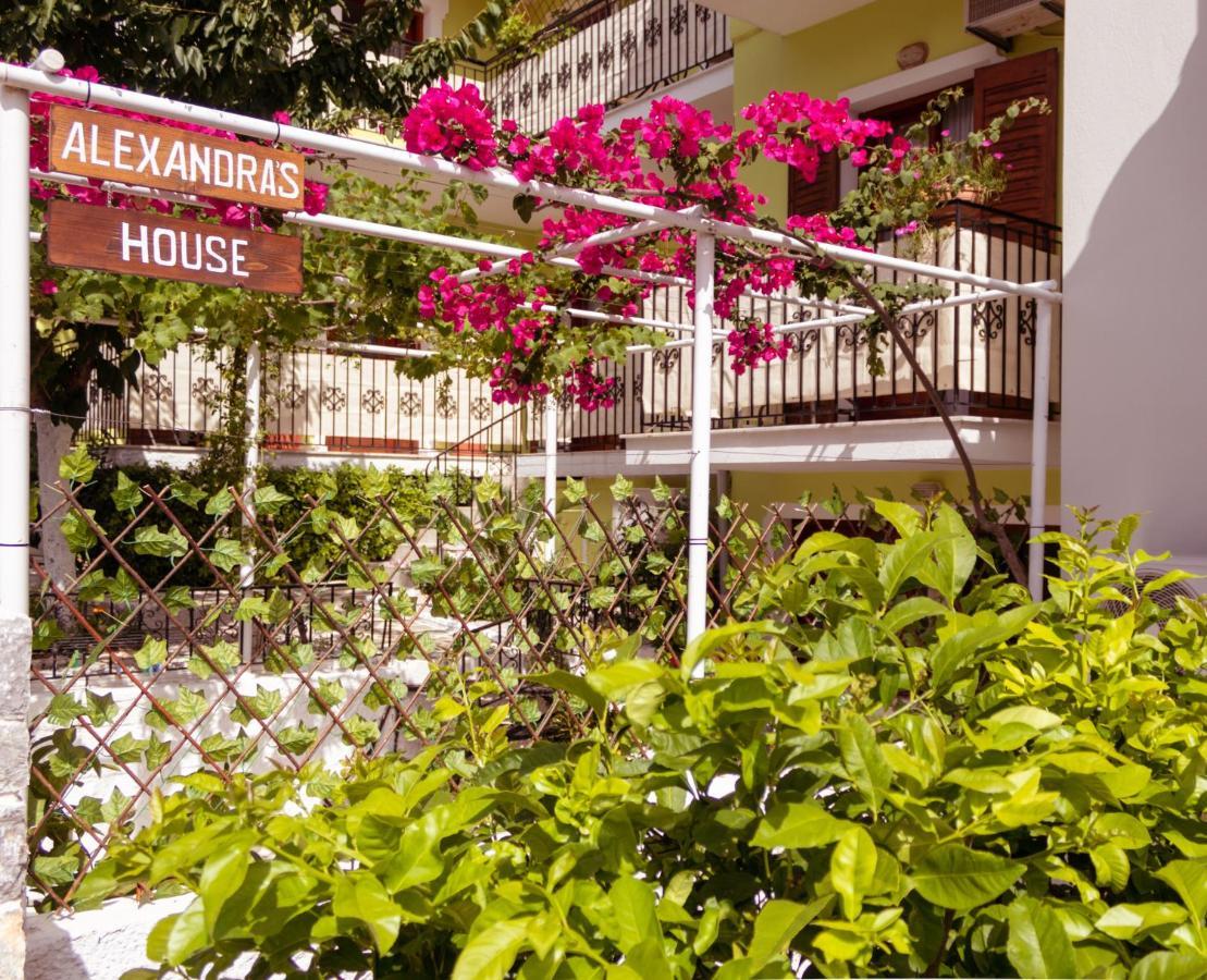 Alexandra's House Guest house 2*