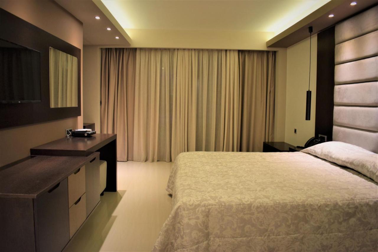 Mike Hotel & Apartments Hotel