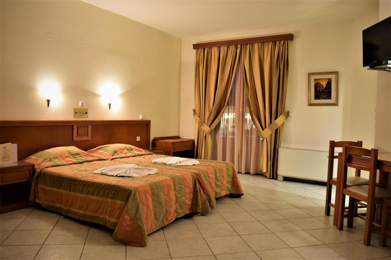 Hotel Mike Hotel & Apartments Maleme (Crete)