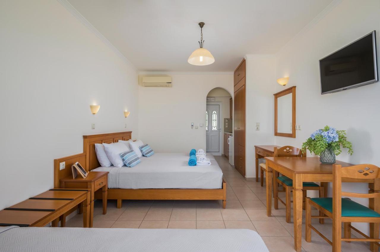 Aparthotel Hermes Sea View 3*