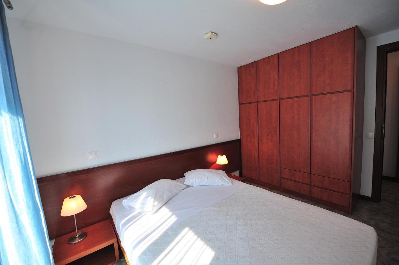 Eye Q Seaview Aparthotel 2*