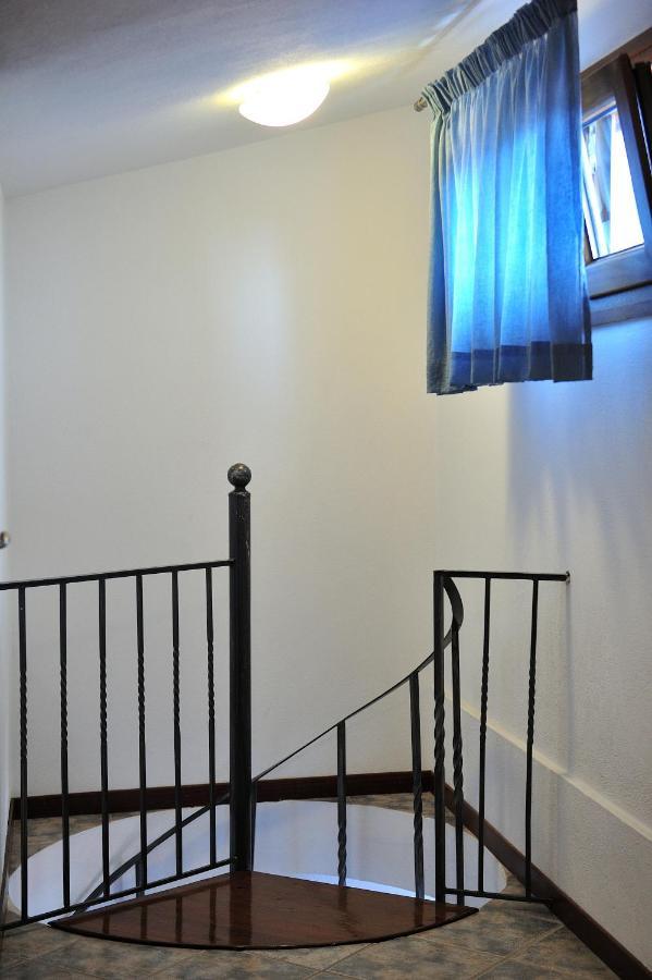 Eye Q Seaview Aparthotel 2*