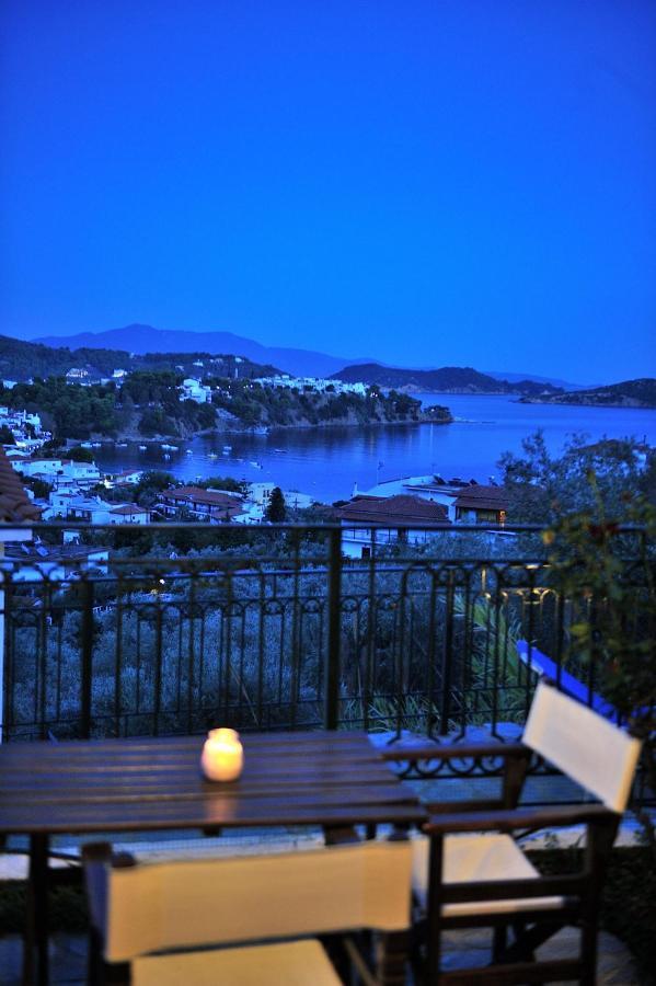 Eye Q Seaview Skiathos Town