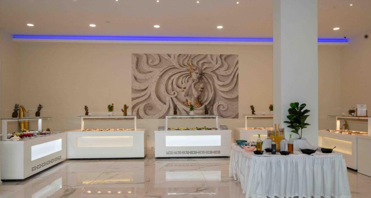 Hotel Laguna 4*
