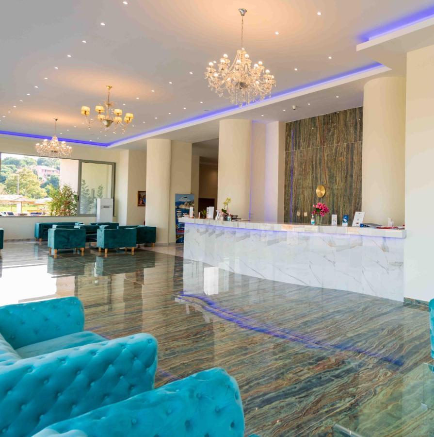 Hotel Laguna