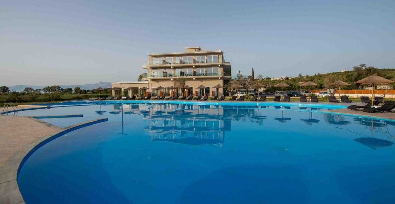 Laguna Hotel 4*