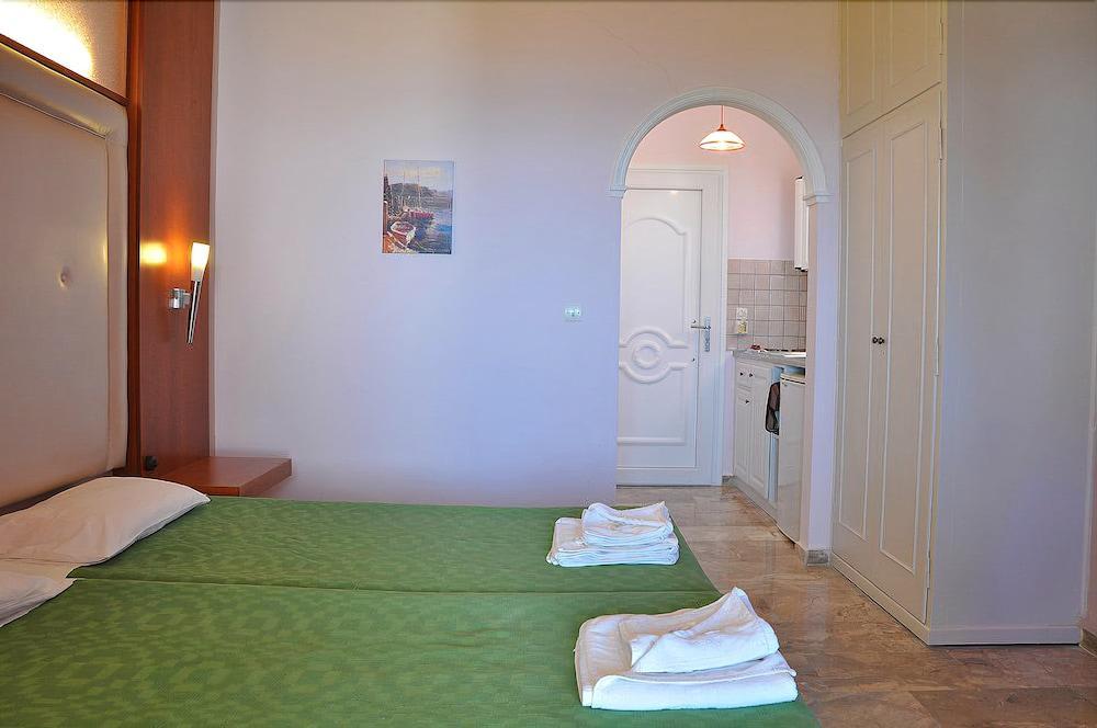 Niki Sunrise Apartment