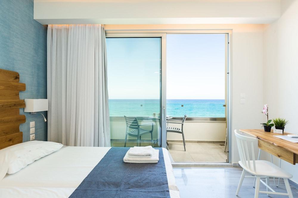 Meltemi Coast Apartment