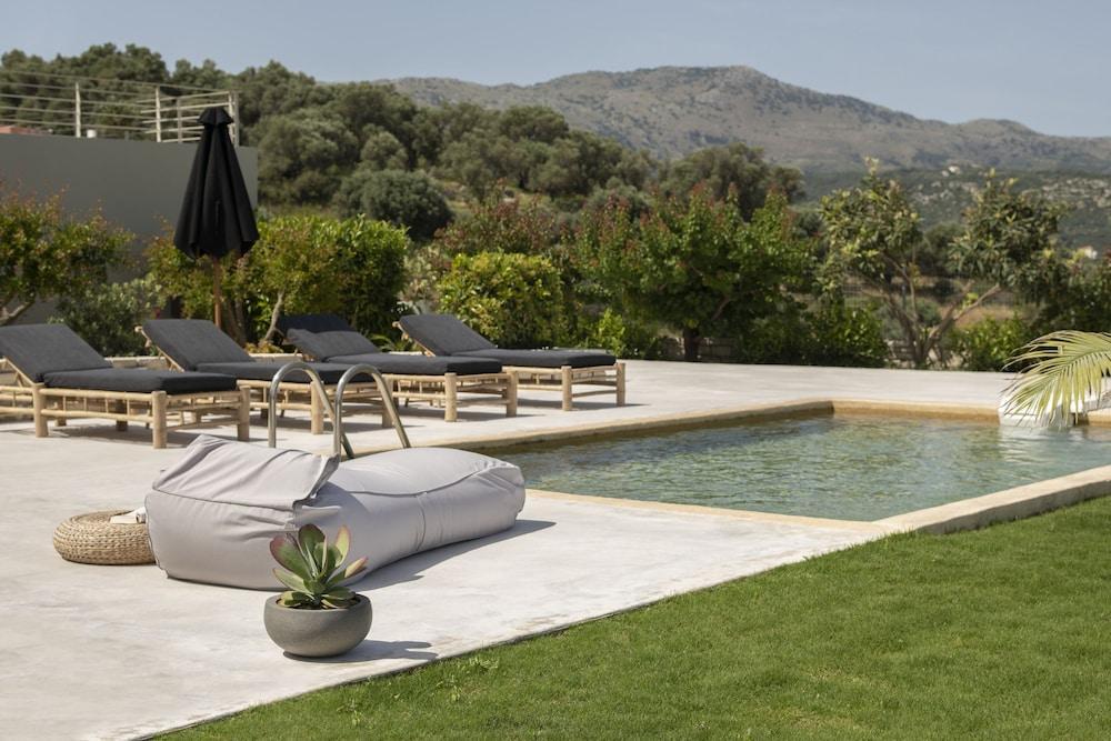 Villa Elia Maroulas