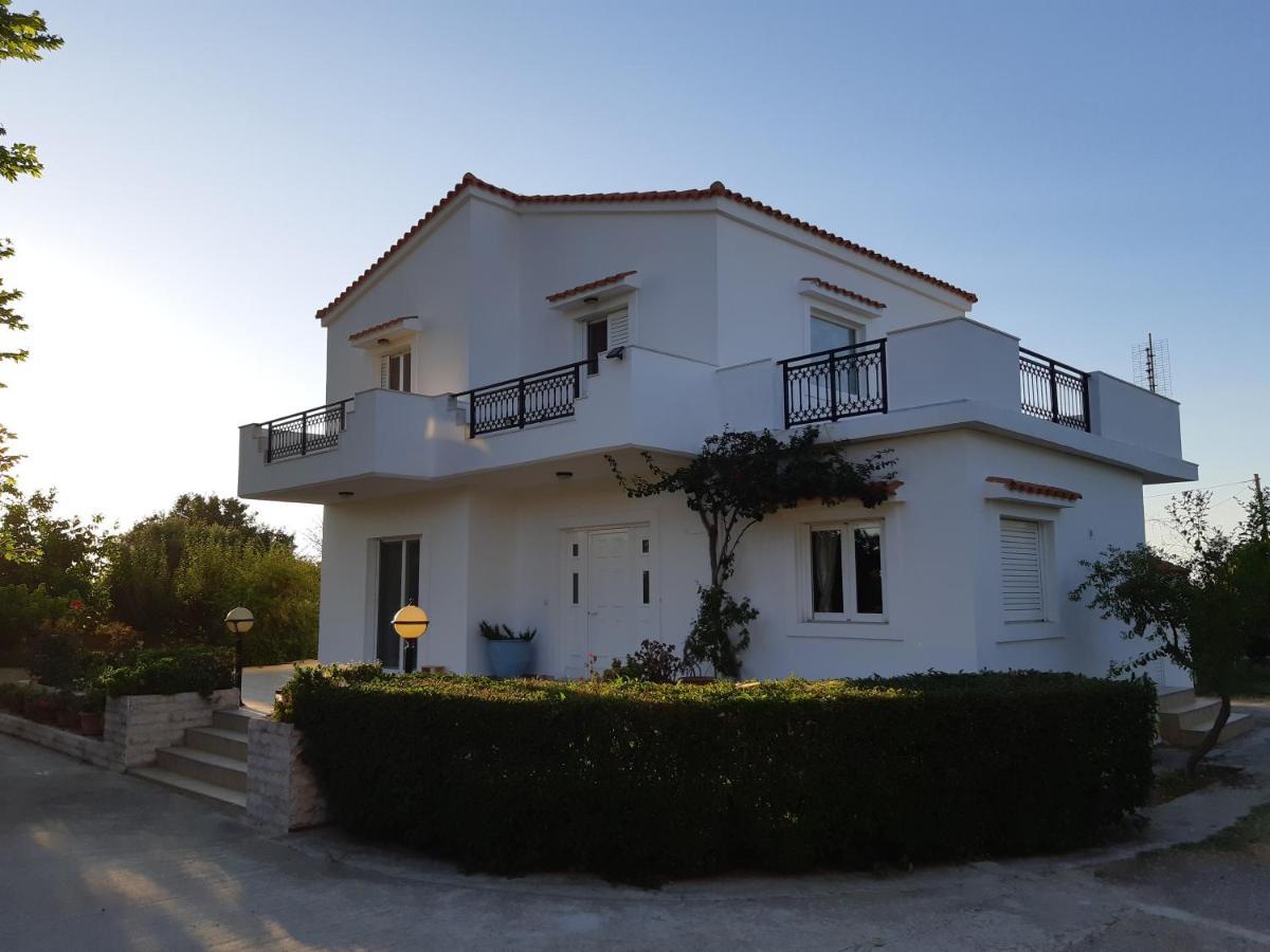 Holiday home Swan House Panoramic View - Near The Sea Ziparion