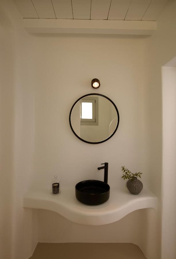 Collini Mykonos