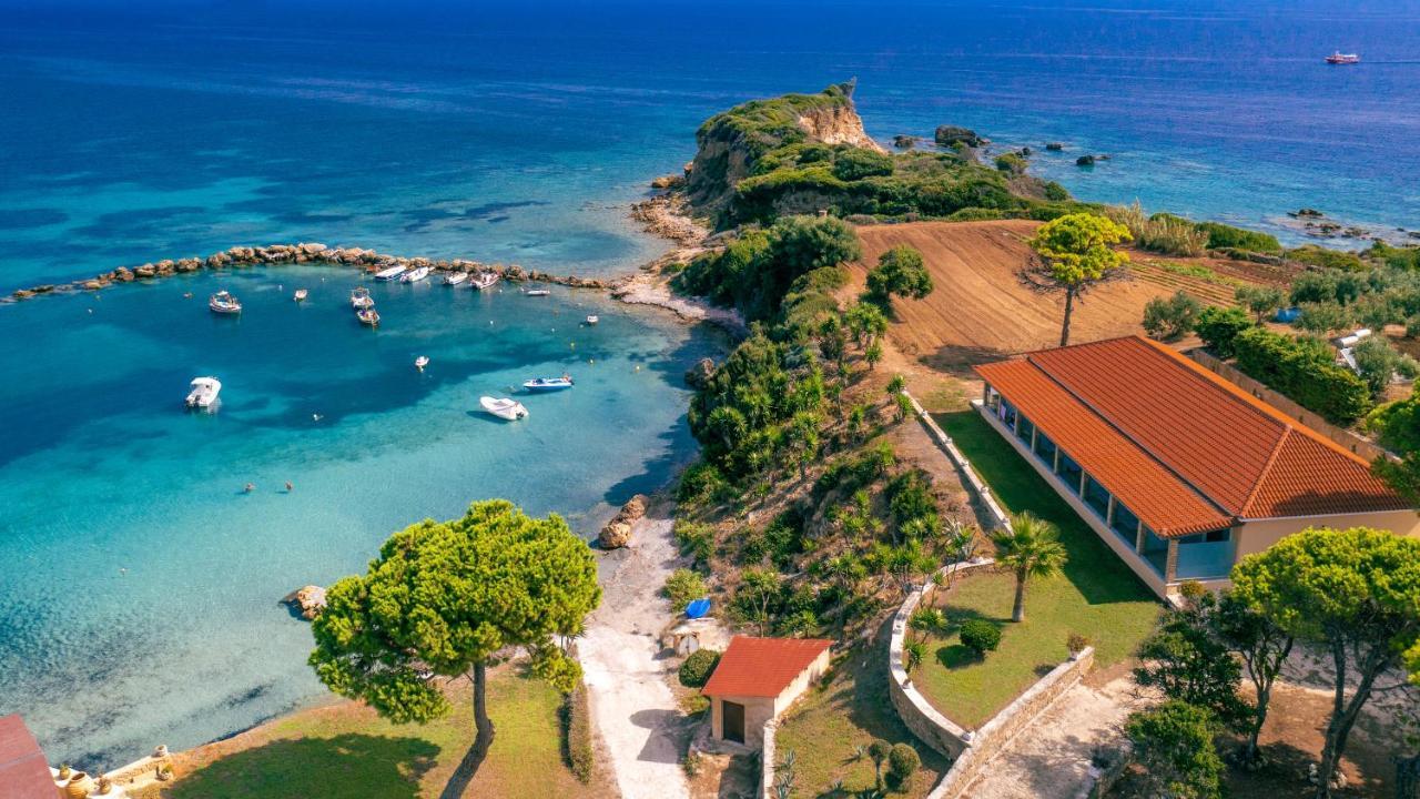 Porto Roma Seaside Hotel *