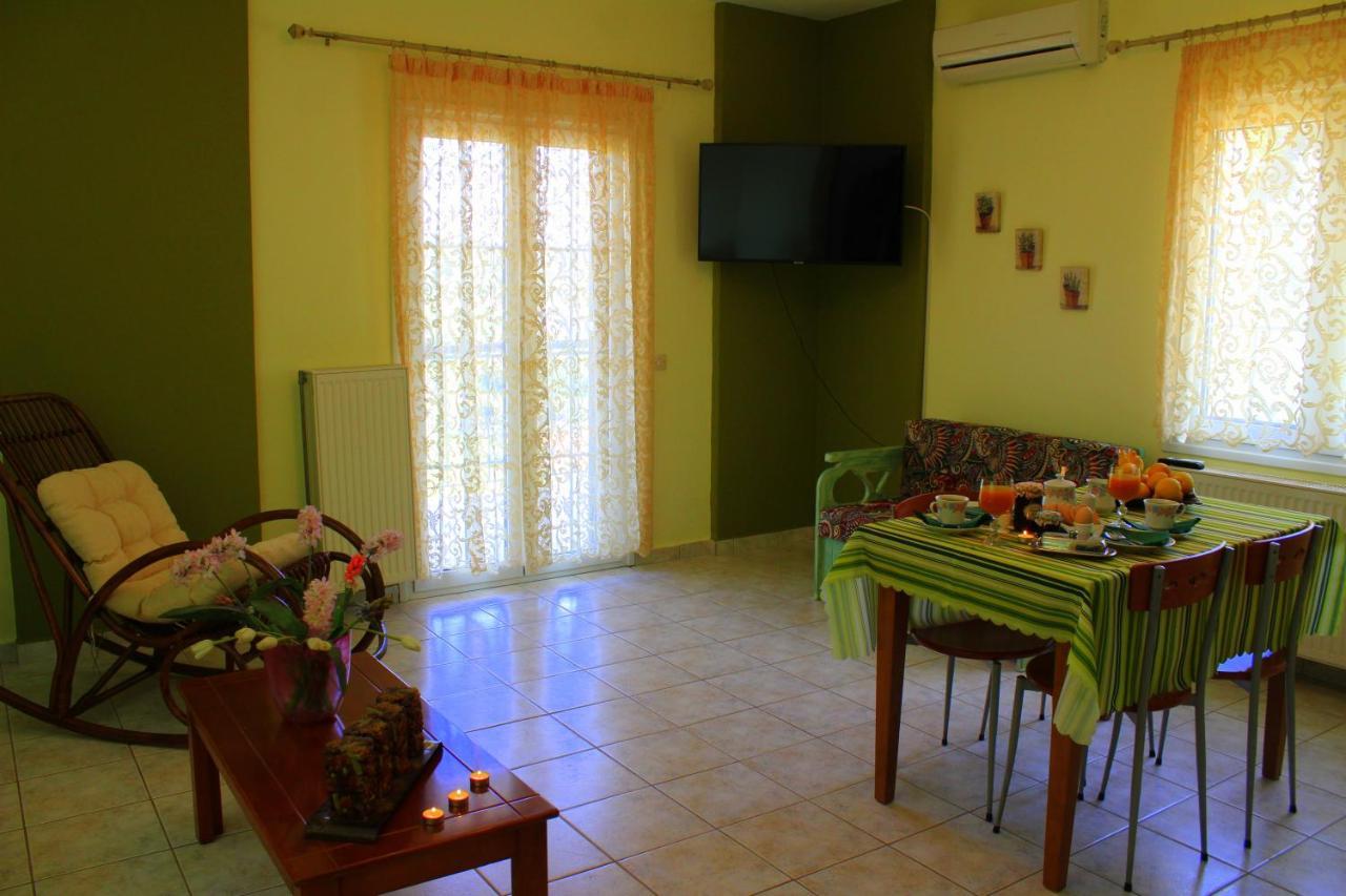 Tzaneria Skiathos Apartment *