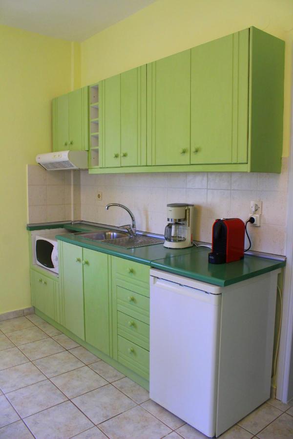 Tzaneria Skiathos Apartment *