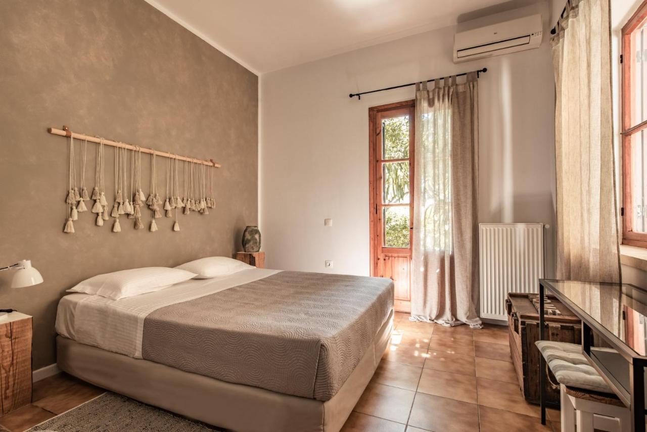 Villa Gioia - Secret Gem With Private Garden Katastarion