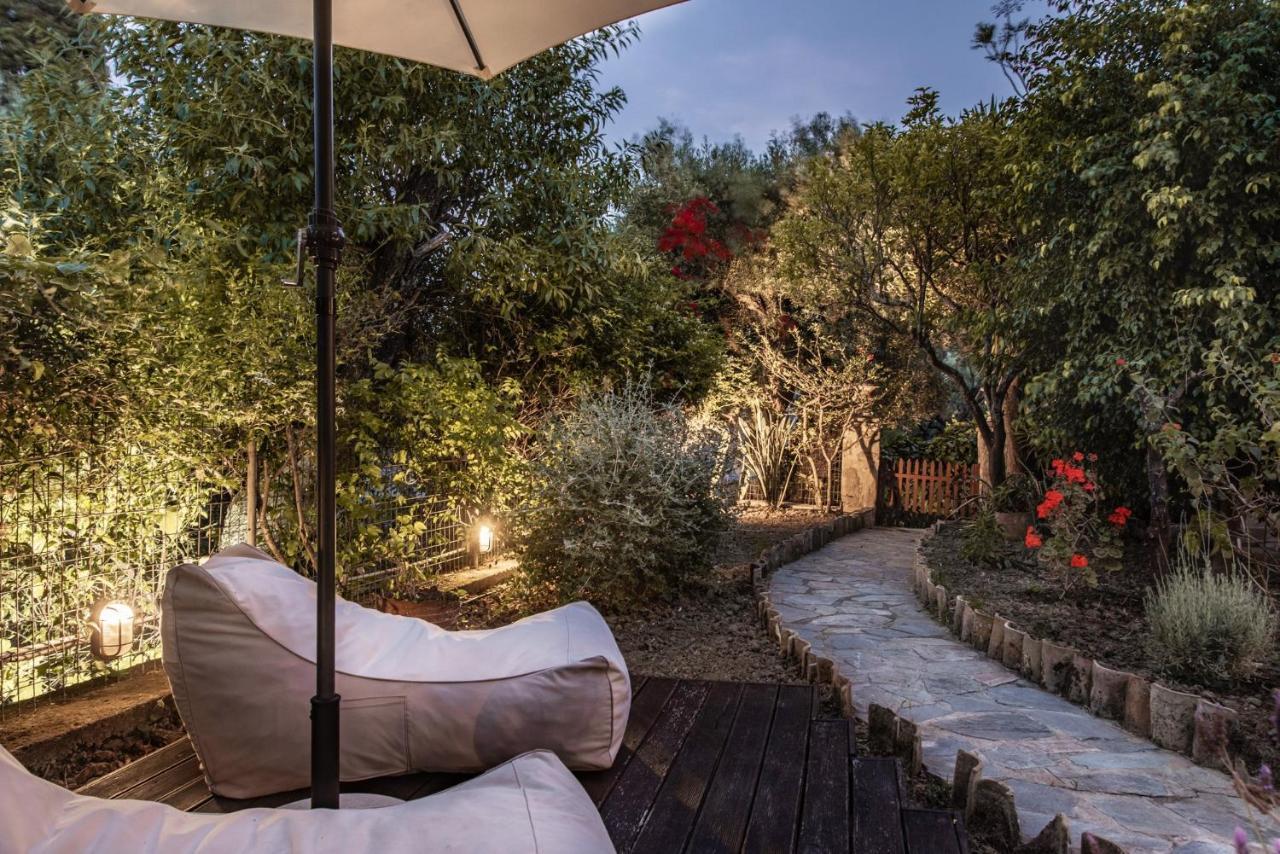 Villa Gioia - Secret Gem With Private Garden Villa Katastarion