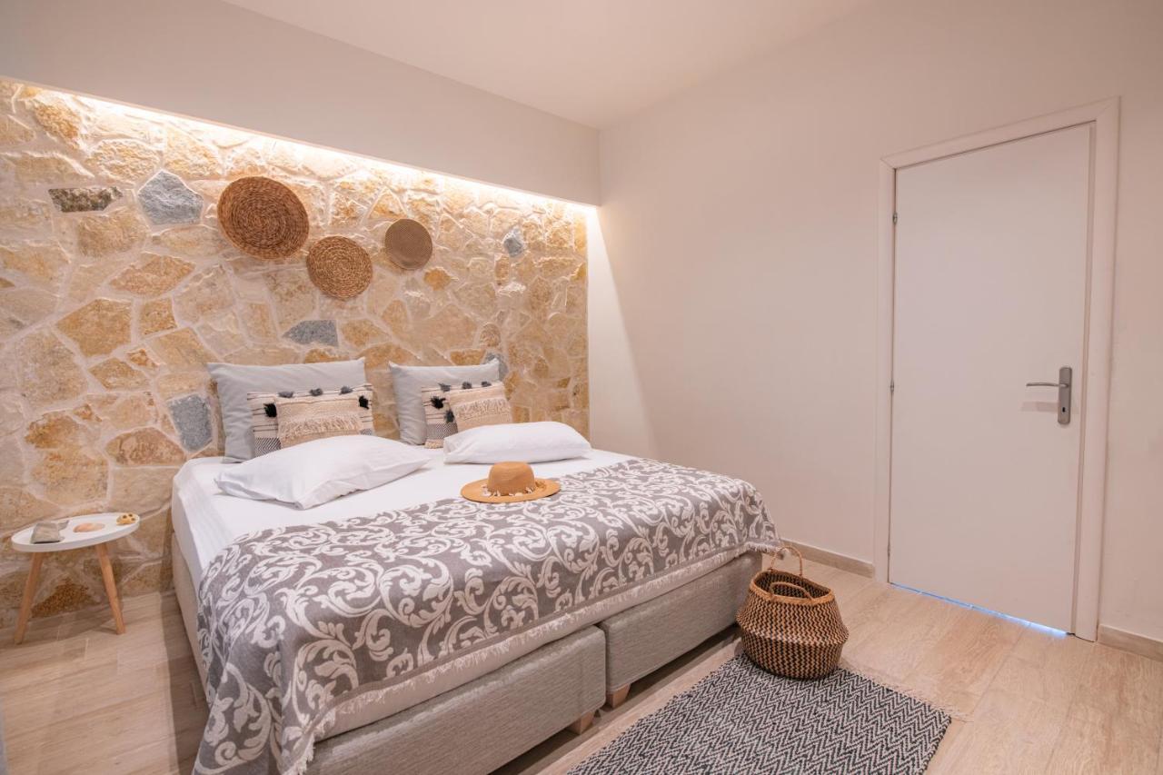 Ekati Mare Lifestyle Kavos
