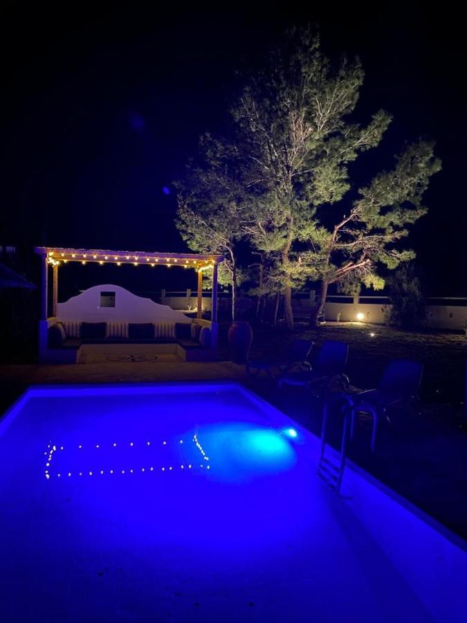 Mamma Mia Villa *