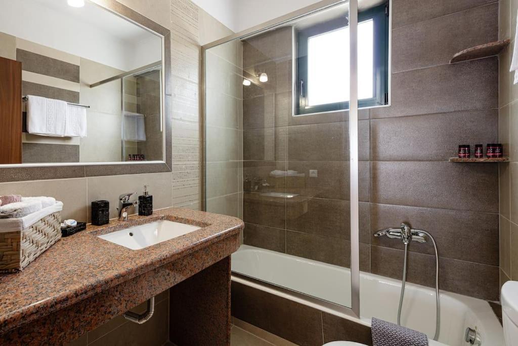 Apartment Galini House Tria Monastiria