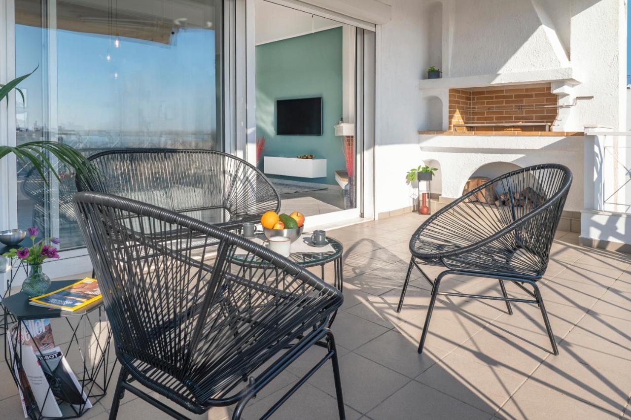 Apartment Bright 3bdr With Roofgarden, Jacuzzi *