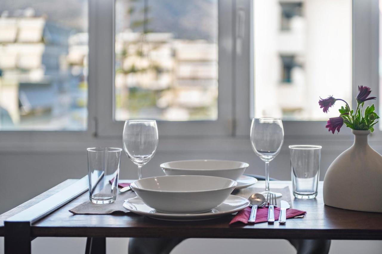 Bright 3bdr With Roofgarden, Jacuzzi Apartment Athens