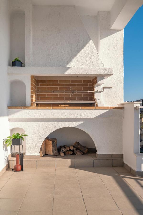 Bright 3bdr With Roofgarden, Jacuzzi Apartment Athens
